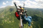 parapente en los pirineos. Actividades de aventura en Huesca