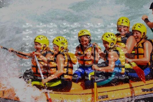 rafting-familias-xm-aguas-bravas-pirineos-eseraventura-title