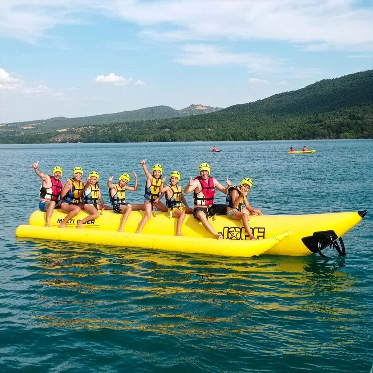 2E3D: Doble Emoción y Triple Diversión